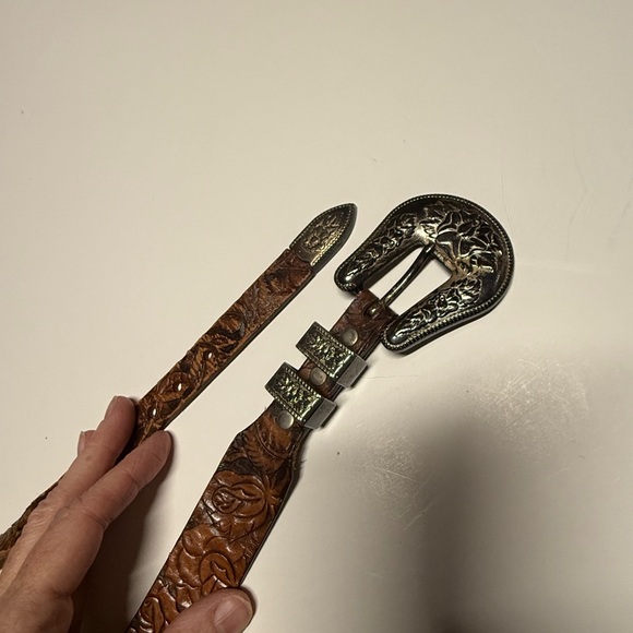 Silver Creek Western Tooled Leather Belt with Ornate Silver-Tone Buckle - Picture 3 of 7